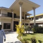 HOUSE FOR SALE IN EMBASSY ROAD G-6/4 ISLAMABAD