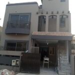 5 Marla Double Unit used House For sale in Bahria Town Phase 8 Rawalpindi Demand 105 Lack Contact serious buyers on Whatsapp 03314441329