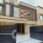 10 Marla Brand New Furnished House for Sale in Bahria Town Lahore 