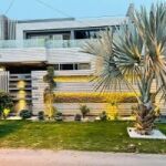 01 Kanal Villa for Sale in DHA  Phase 3 Lahore 