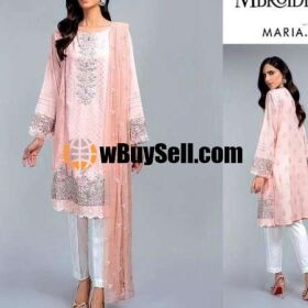 MARIA.B VOL&#039;20 AVAILABLE IN LAWN FABRICS 3PC