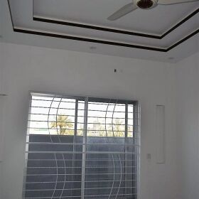 10 Marla Brand New House for SALE in TIP Society Lahore