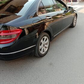 Mercedes C180 2009 for SALE   