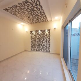 5 Marla Brand New House for Sale in AA Block Central Park Housing Scheme Ferozepur Road Lahore