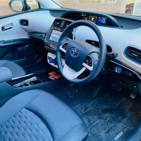 Toyota Prius PHV 2017 for Sale 