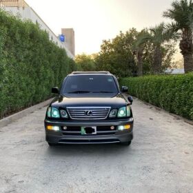 Toyota Land Cruiser Cygnus up for Sale Converted to Lexus LX470 2003 For Sale 