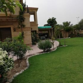 2 Kanal 14 Marla Furnished House for Sale 