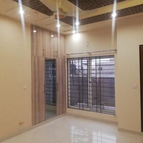 10 Marla Brand New House for Sale in Bahria Town Phase 8 Islamabad