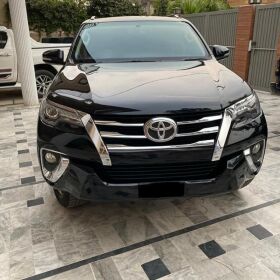 TOYOTA FORTUNER 2017 FOR SALE 