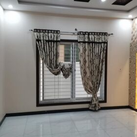 10 Marla Double Story House for Sale in Canal View Gujranwala