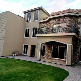 2 KANAL HOUSE FOR SALE IN BAHRIA TOWN RAWALPINDI