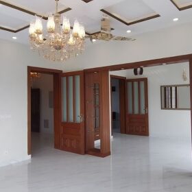 1 KANAL HOUSE FOR SALE IN BAHRIA TOWN PHASE 8 RAWALPINDI