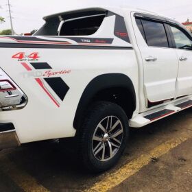 Toyota Hilux Revo V Automatic 3.0D 2018 for Sale 