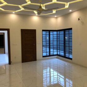 02 Kanal Corner House for Sale in Bahria Town Phase8 Rawalpindi