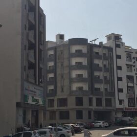 PLAZA FOR SALE IN BAHRIA TOWN CIVIC CENTER PHASE 4 