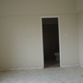 6 Rooms New Flat for sale in Gulshan-e-Iqbal at Gohar Towers