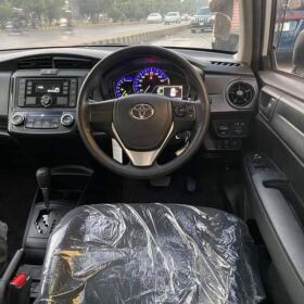 Toyota Axio 5AA Grade 2017 for Sale 