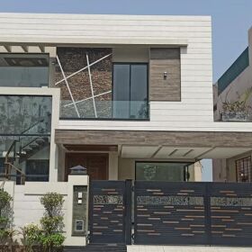 10 Marla House for Sale Park View Phase8 DHA Lahore