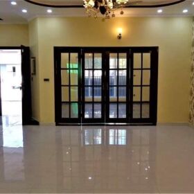 House for sale 10 marla Double  storey in Bahria Town Phase-8 I Block Rawalpindi