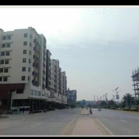THREE BED LUXURY APPARTMENT FOR SALE IN SAMAMA GULBERG GREEN ISLAMABAD 