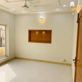 5 Marla Brand New House for sale Bahria Town phase 8 Ali Block Safari Valley