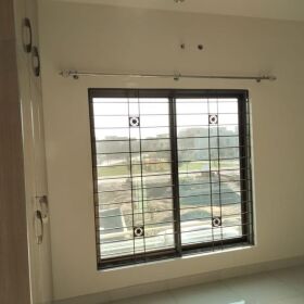4.5  Marla Brand New house for sale in Bahria town Lahore