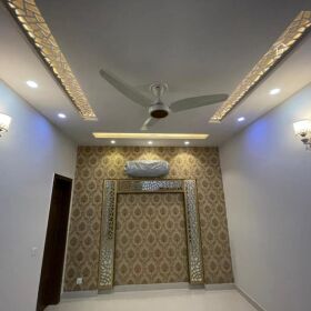 5 Marla Semi Furnished House 𝐢𝐧 , bahria town Lahore 𝐅𝐨𝐫 Sale
