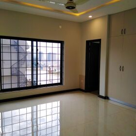 10 Marla House for Sale in Bahria Town Rawalpindi