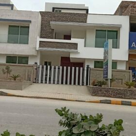 BRAND NEW LUXURY HOUSE FOR SALE IN B17 ISLAMABAD 