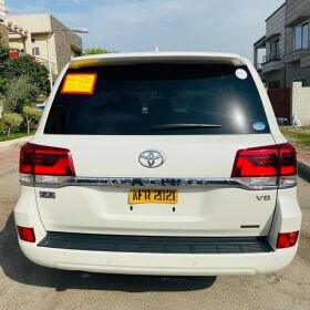 TOYOTA LAND CRUISER 2018 FOR SALE 