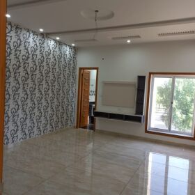 Nicely Build 10 Marla House is Available for Sale in City Housing Gujranwala
