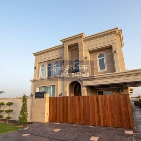 01 Kanal Most Beautiful Furnished House for Sale in Bahria Town Lahore 