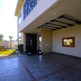 1 Kanal Luxury Owner Built House Available for Sale in DHA Phase 6 Lahore 