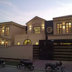 Luxurious House for Sale in Phase 6 DHA Karachi