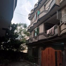 5 Marla Tripple Story House for Sale in Lehtrar Road Near Ghouri VIP Islamabad 