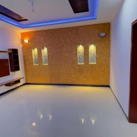 10 Marla House for Sale in Bahria Town Lahore 