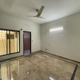 08 Marla renovated House Umer Block Sector B Bahria Town Lahore.