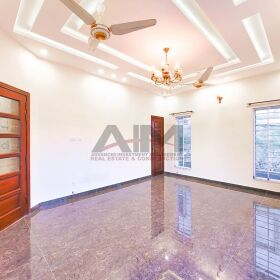 BEAUTIFUL Designer 10 Marla House for SALE in Overseas 5 Bahria Town Phase 8 Rawalpindi