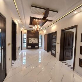 6.25 Marla Corner Brand New Semi Furnished House for Sale in Bahria Town Lahore 